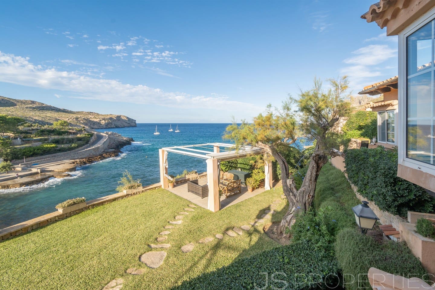 6 sypialnia Willa na sprzedaż w Cala San Vicente / Cala Sant Vicenc - 3 975 000 € (Ref: 8802865)