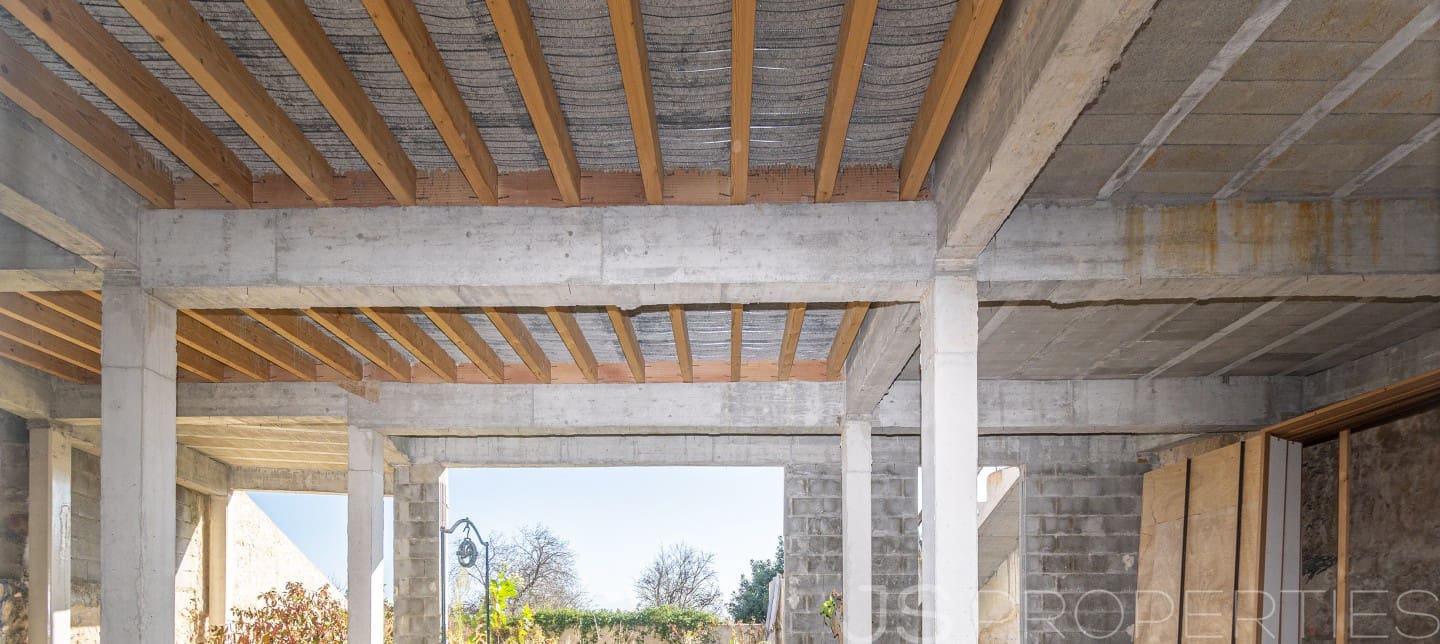 4 soveværelse Byhus til salg i Campanet - € 800.000 (Ref: 8802874)