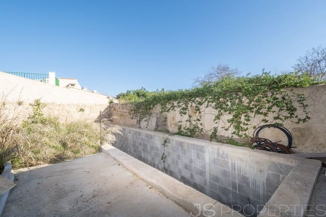 4 bedroom Townhouse for sale in Campanet - € 800,000 (Ref: 8802874)