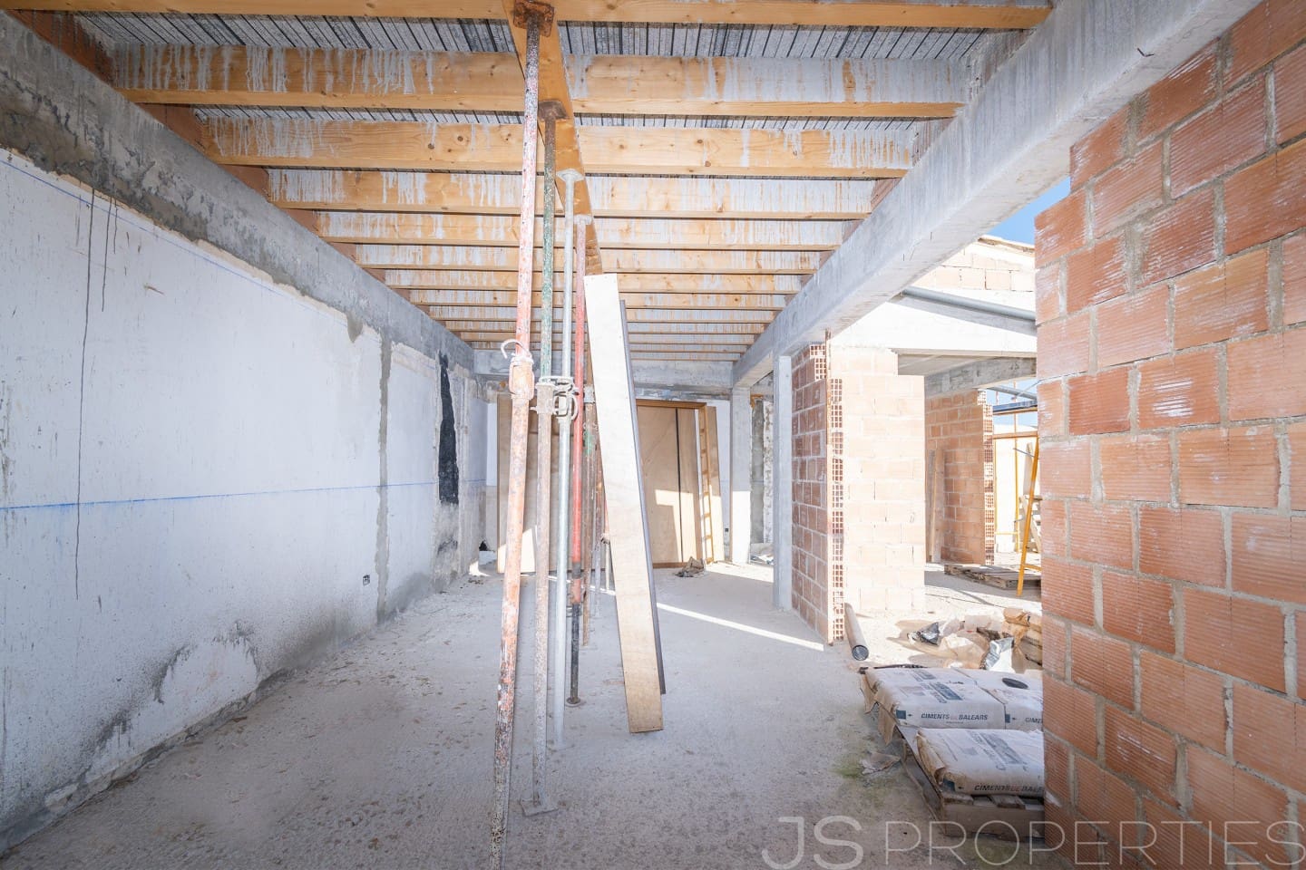 4 soveværelse Byhus til salg i Campanet - € 800.000 (Ref: 8802874)