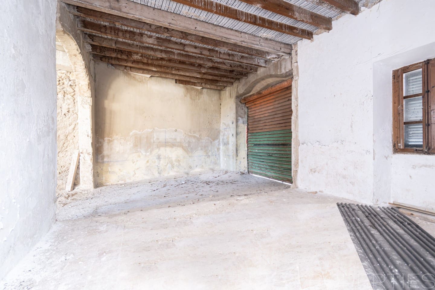 4 soveværelse Byhus til salg i Campanet - € 800.000 (Ref: 8802874)