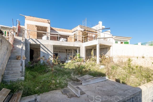 4 bedroom Townhouse for sale in Campanet - € 800,000 (Ref: 8802874)