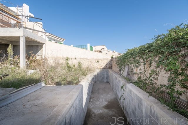 4 bedroom Townhouse for sale in Campanet - € 800,000 (Ref: 8802874)