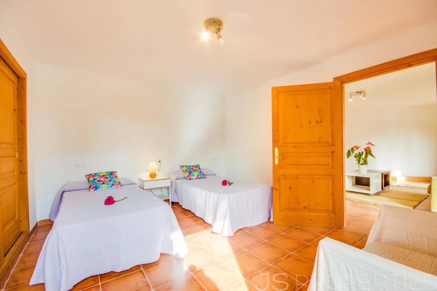 7 bedroom Villa for sale in Alcudia - € 2,400,000 (Ref: 8802897)