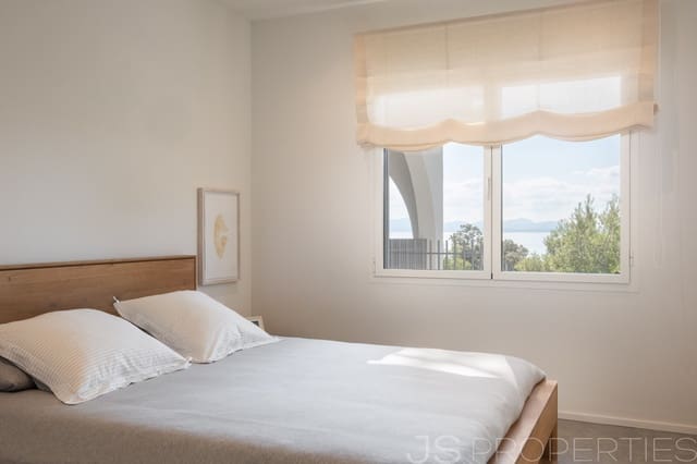 3 slaapkamer Villa te koop in Alcúdia - € 1.950.000 (Ref: 8802904)