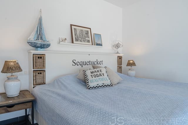 3 bedroom Villa for sale in Alcúdia - € 1,800,000 (Ref: 8802908)