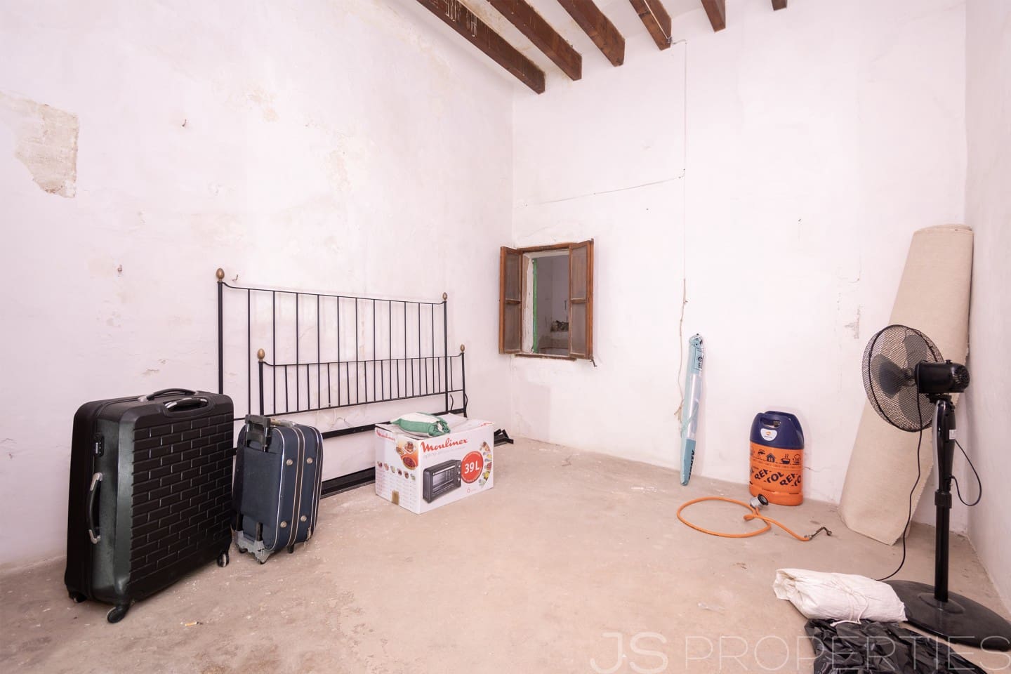 3 bedroom Townhouse for sale in Sa Pobla - € 193,000 (Ref: 8942514)
