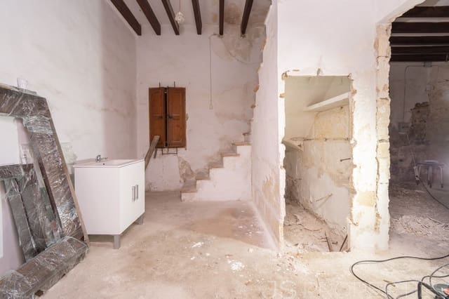 3 bedroom Townhouse for sale in Sa Pobla - € 193,000 (Ref: 8942514)