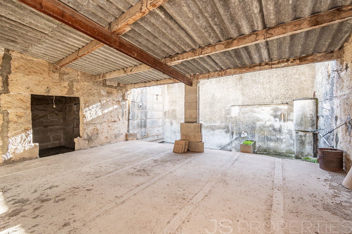 3 bedroom Townhouse for sale in Sa Pobla - € 193,000 (Ref: 8942514)