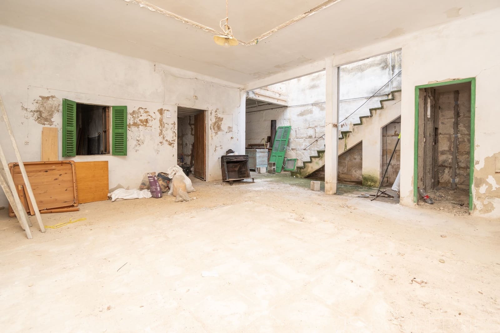 3 bedroom Townhouse for sale in Sa Pobla - € 193,000 (Ref: 8942514)