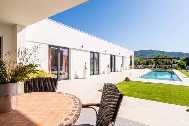 3 bedroom Villa for sale in Sa Pobla - € 1,490,000 (Ref: 9031237)