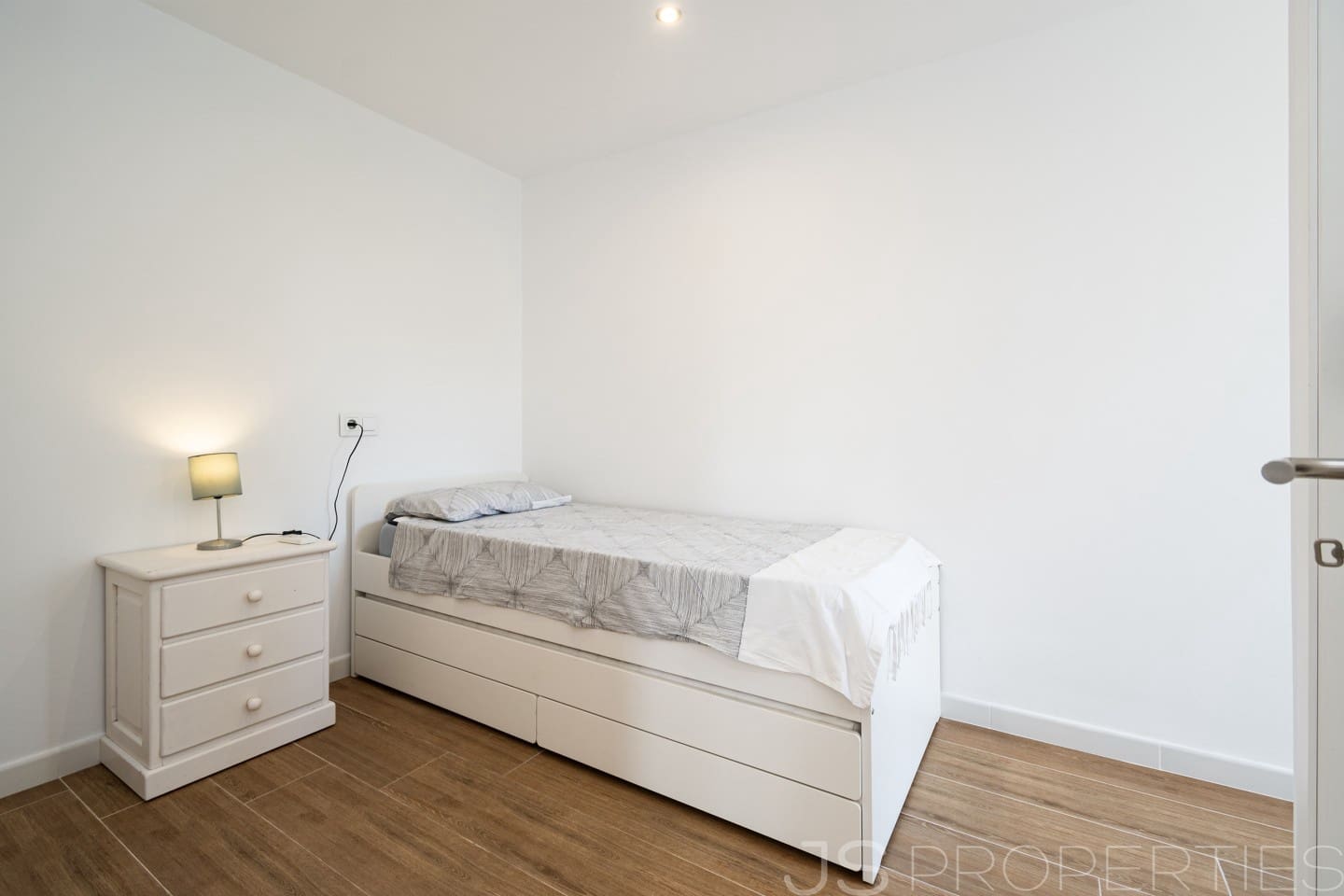 3 slaapkamer Appartement te koop in Pollensa / Pollenca - € 680.000 (Ref: 9153006)