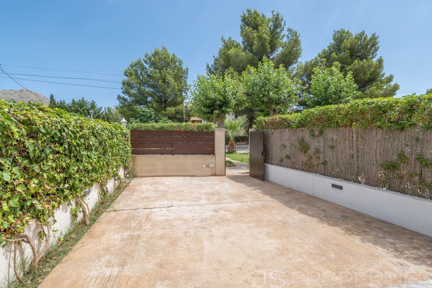 3 slaapkamer Appartement te koop in Pollensa / Pollenca - € 680.000 (Ref: 9153006)