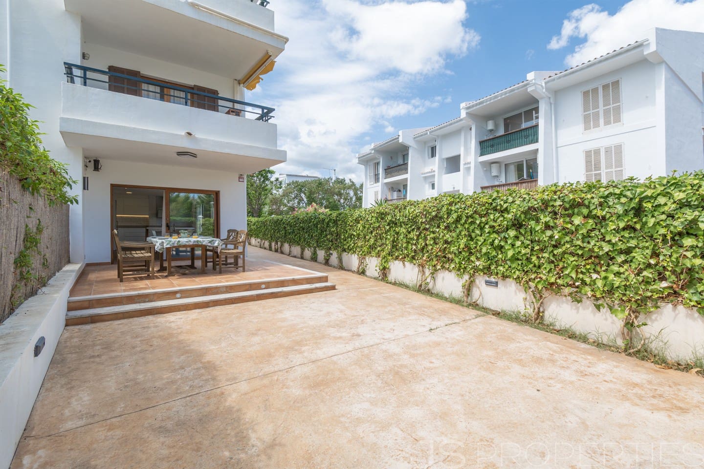 3 slaapkamer Appartement te koop in Pollensa / Pollenca - € 680.000 (Ref: 9153006)