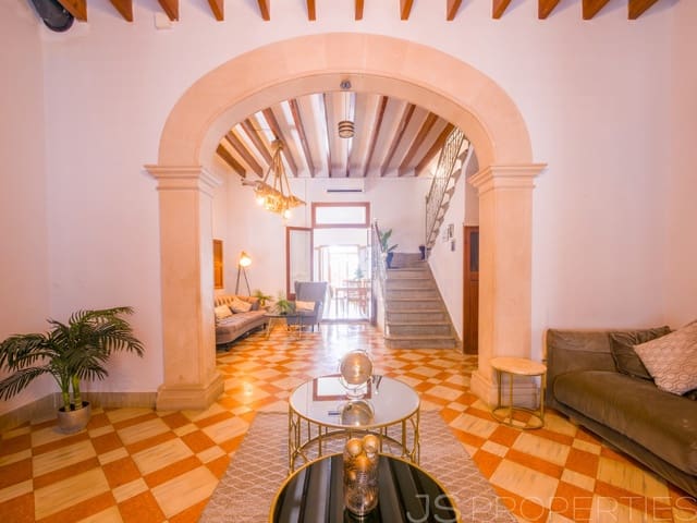 4 bedroom Townhouse for sale in Sa Pobla - € 650,000 (Ref: 9161665)