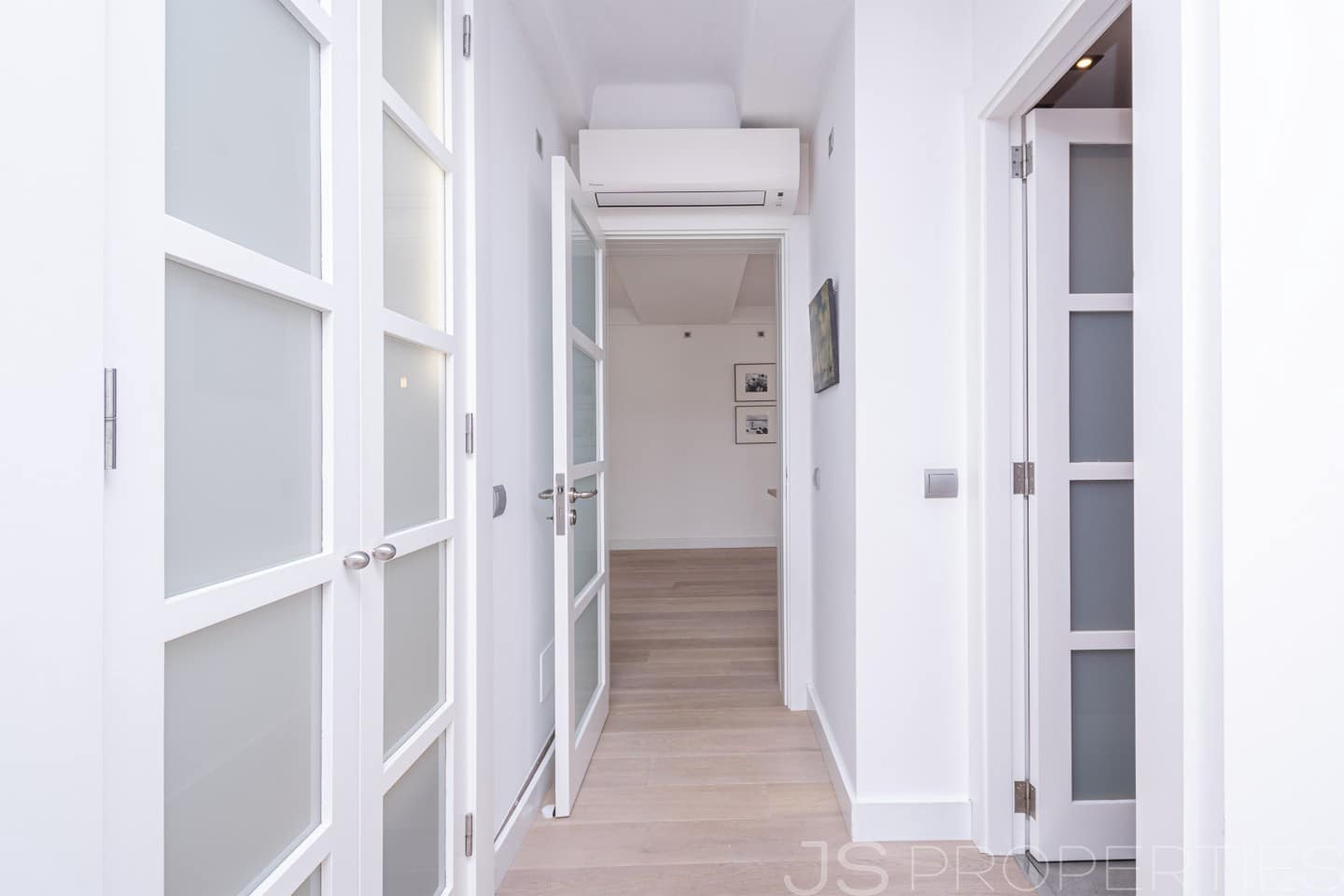 3 bedroom Apartment for sale in Pollensa / Pollenca - € 795,000 (Ref: 9172303)