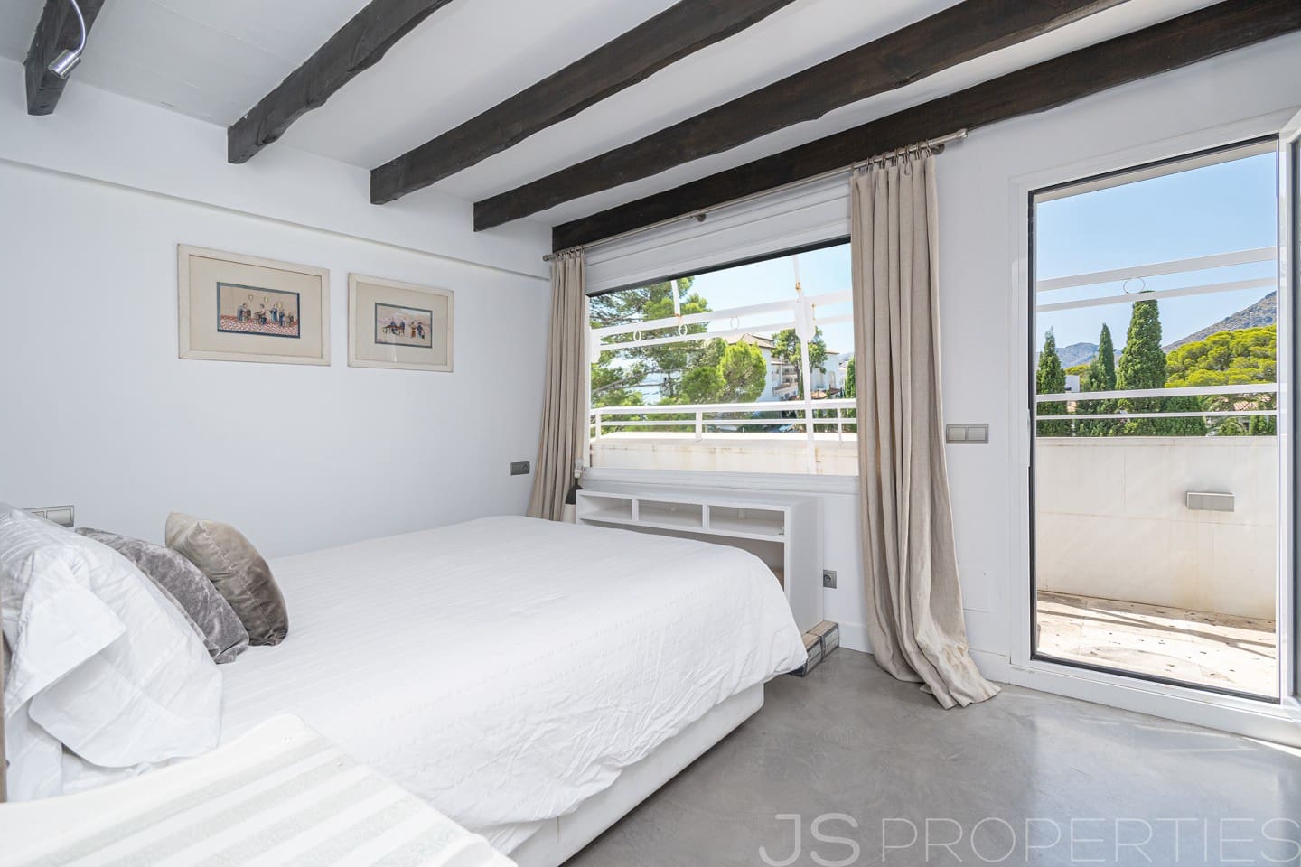 3 bedroom Apartment for sale in Pollensa / Pollenca - € 795,000 (Ref: 9172303)