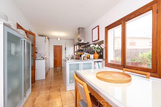 4 soveværelse Villa til salg i Campanet - € 1.200.000 (Ref: 9175651)