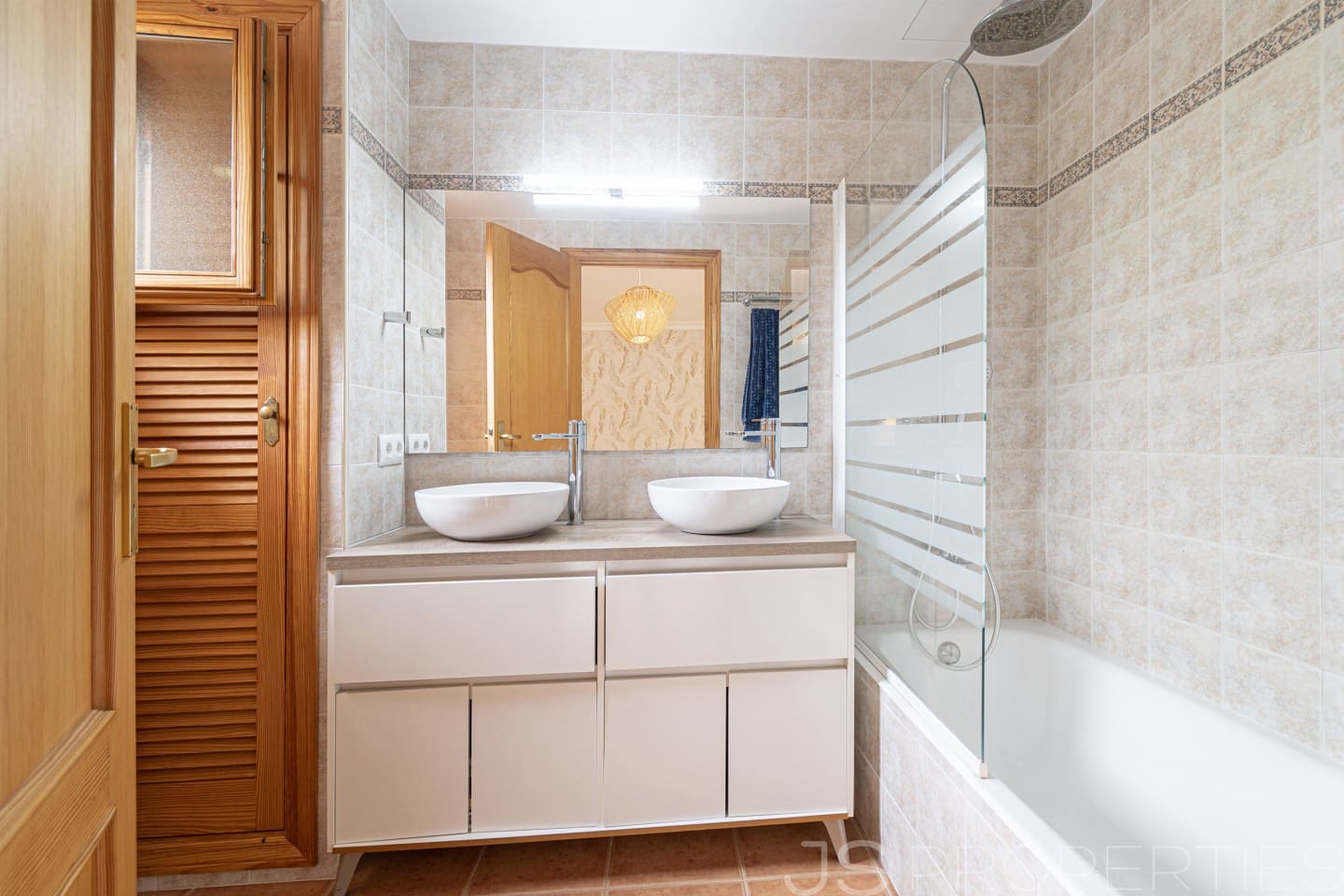 4 slaapkamer Halfvrijstaande villa te koop in Pollensa / Pollenca - € 575.000 (Ref: 9192665)