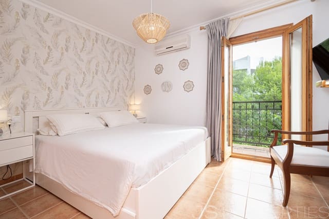 4 soveværelse Semi-Rækkehus til salg i Pollensa / Pollença - € 575.000 (Ref: 9192665)