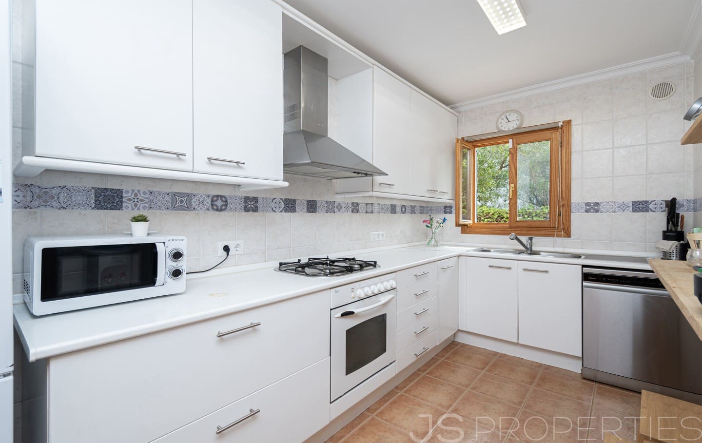 4 slaapkamer Halfvrijstaande villa te koop in Pollensa / Pollenca - € 575.000 (Ref: 9192665)