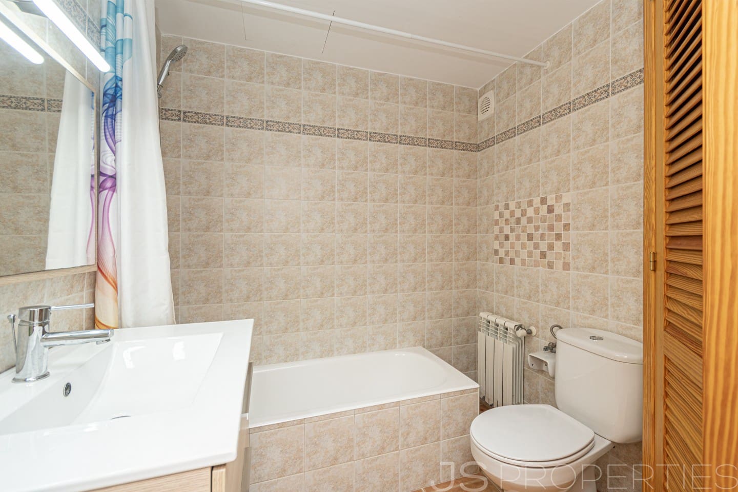 4 slaapkamer Halfvrijstaande villa te koop in Pollensa / Pollenca - € 575.000 (Ref: 9192665)