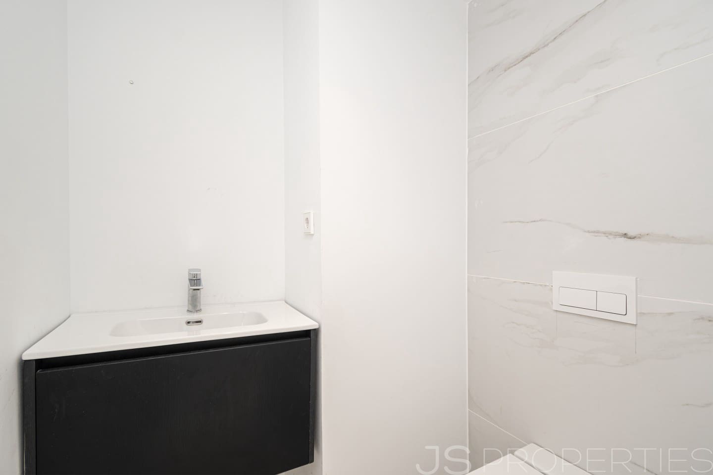 3 slaapkamer Halfvrijstaande villa te koop in Muro - € 840.000 (Ref: 9210453)