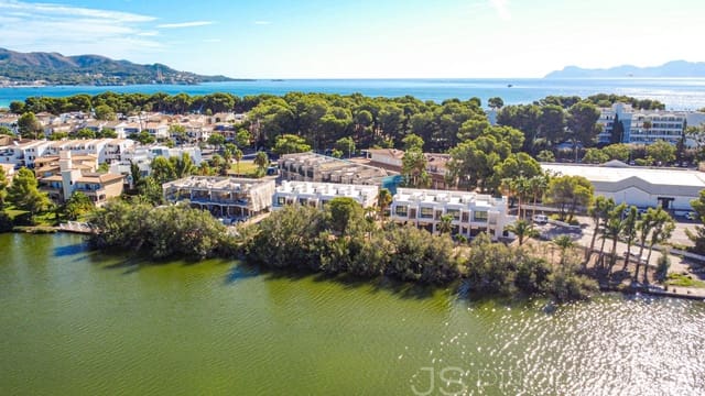 3 slaapkamer Halfvrijstaande villa te koop in Muro - € 840.000 (Ref: 9210453)