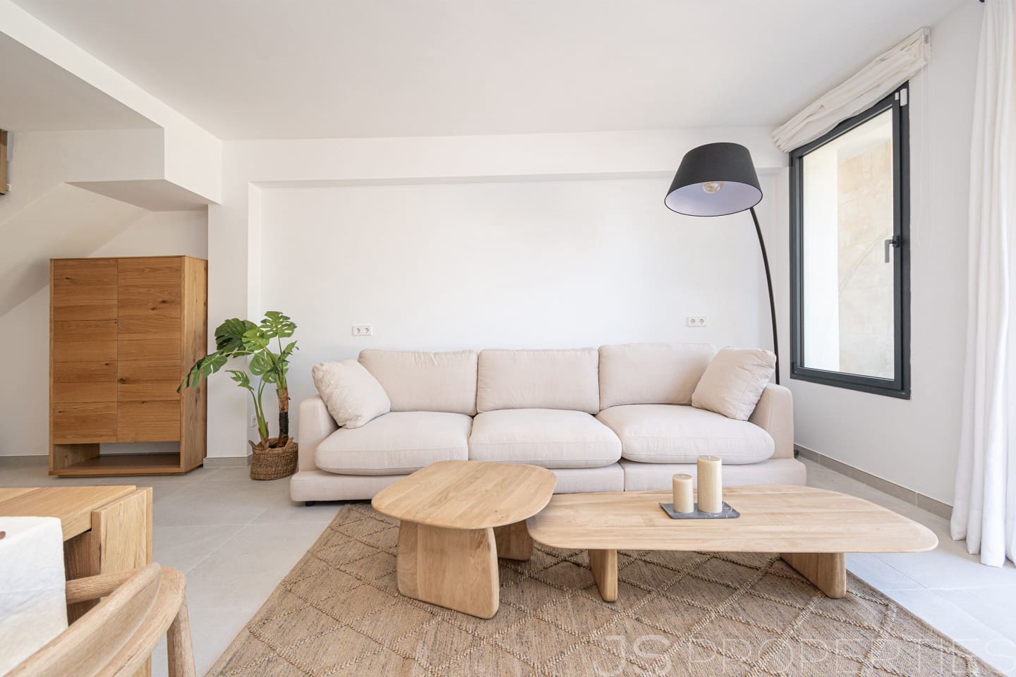 3 slaapkamer Halfvrijstaande villa te koop in Muro - € 690.000 (Ref: 9210454)