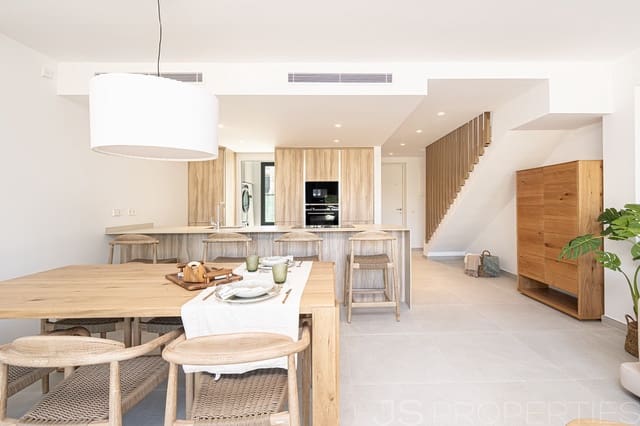 3 slaapkamer Halfvrijstaande villa te koop in Muro - € 690.000 (Ref: 9210454)