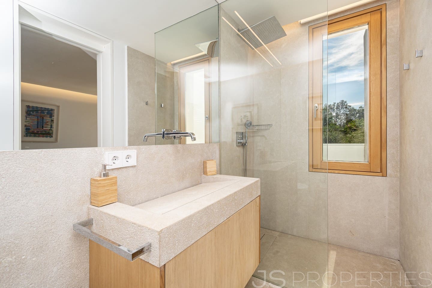 6 bedroom Villa for sale in Pollensa / Pollenca - € 5,200,000 (Ref: 9263814)