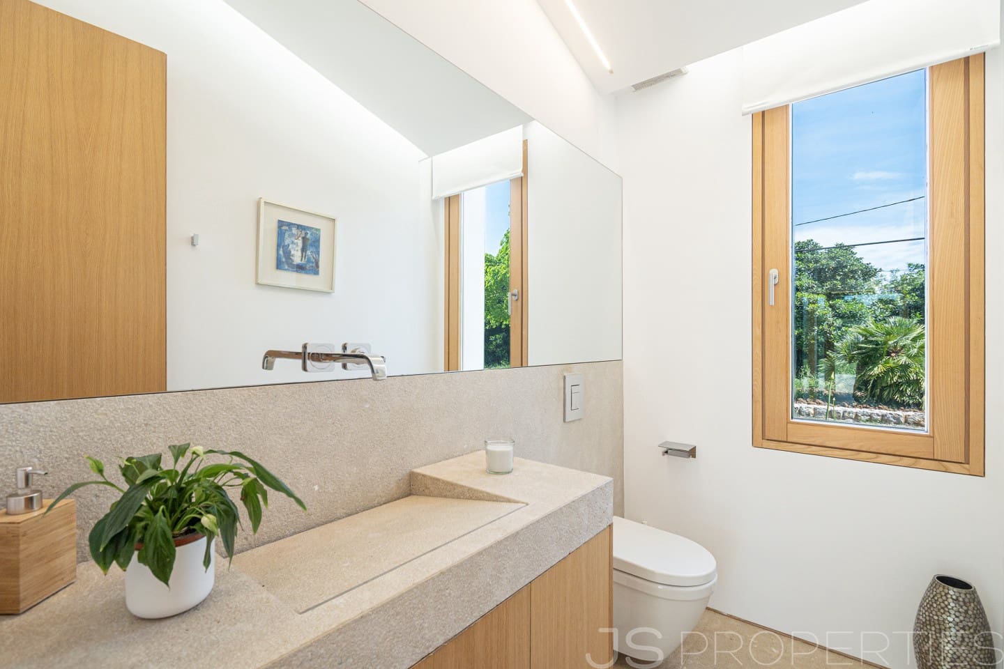 6 bedroom Villa for sale in Pollensa / Pollenca - € 5,200,000 (Ref: 9263814)