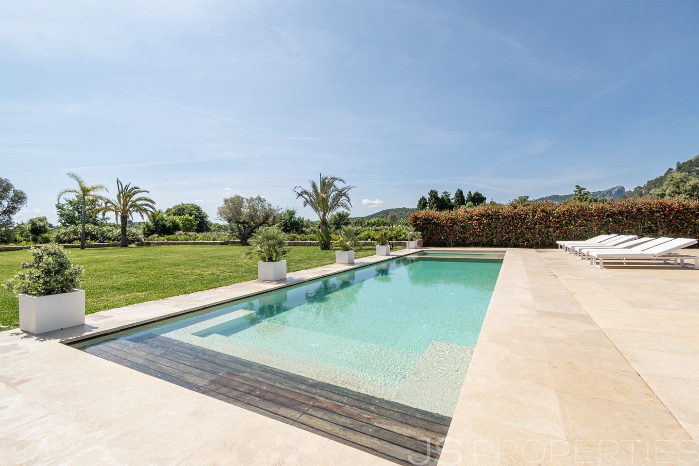 6 bedroom Villa for sale in Pollensa / Pollenca - € 5,200,000 (Ref: 9263814)