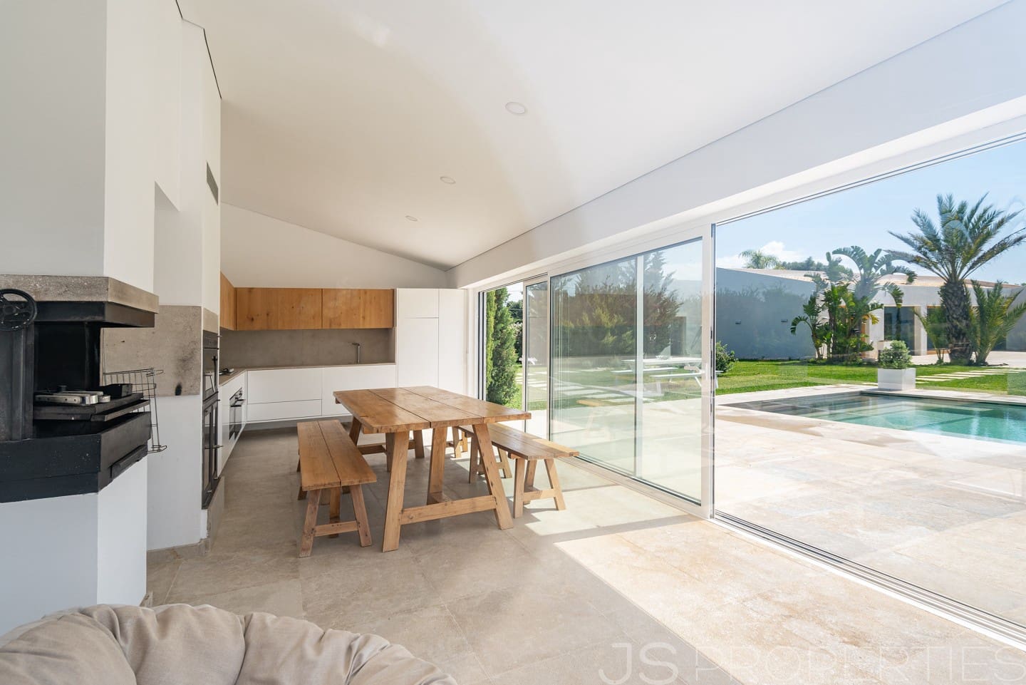 6 bedroom Villa for sale in Pollensa / Pollenca - € 5,200,000 (Ref: 9263814)