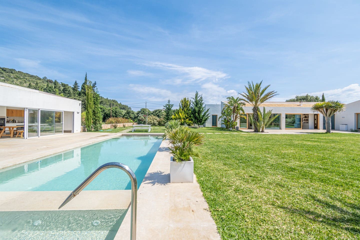 6 bedroom Villa for sale in Pollensa / Pollenca - € 5,200,000 (Ref: 9263814)