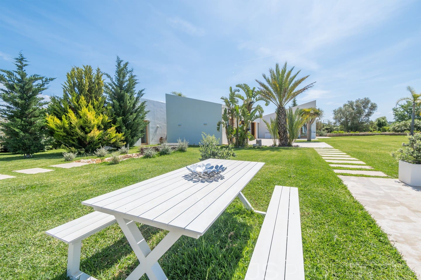 6 bedroom Villa for sale in Pollensa / Pollenca - € 5,200,000 (Ref: 9263814)