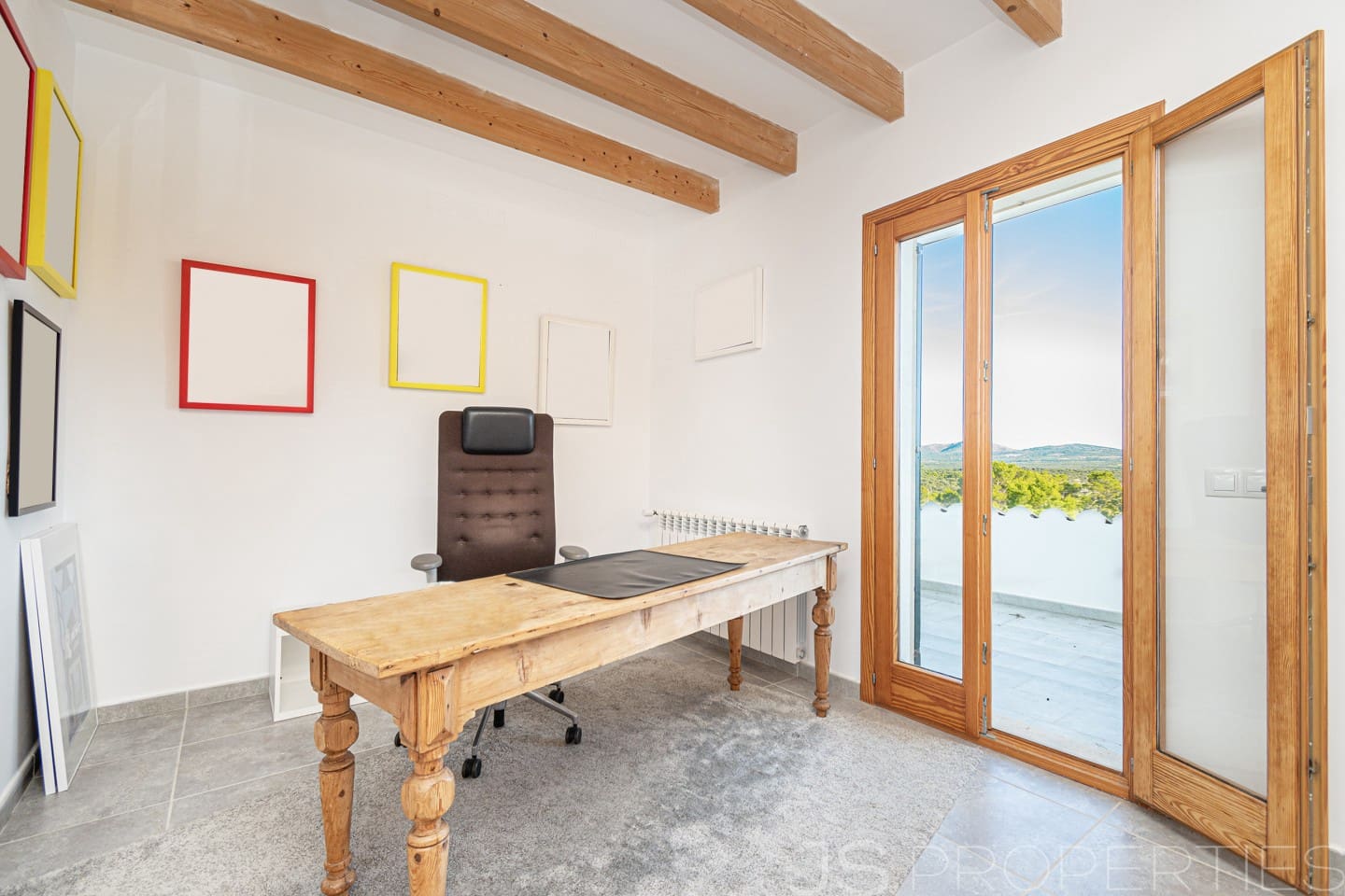 5 bedroom Villa for sale in Santa Margalida - € 1,200,000 (Ref: 9374653)