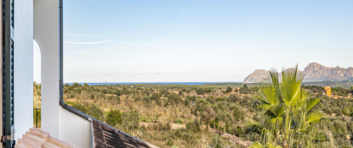 5 bedroom Villa for sale in Santa Margalida - € 1,200,000 (Ref: 9374653)