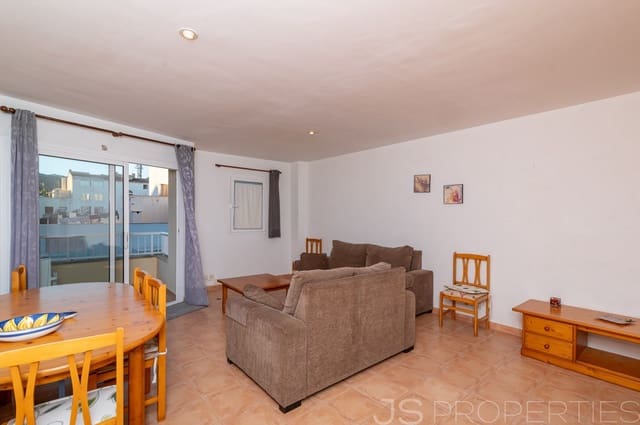 3 bedroom Apartment for sale in Port de Pollença, Pollensa / Pollença - € 395,000 (Ref: 9428944)