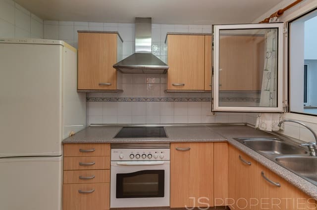 3 bedroom Apartment for sale in Port de Pollença, Pollensa / Pollença - € 395,000 (Ref: 9428944)