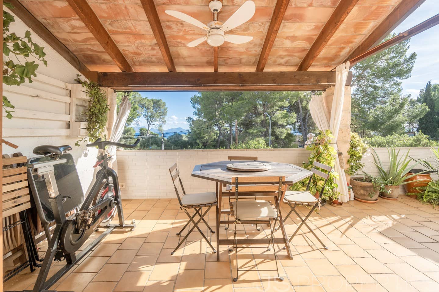 3 bedroom Apartment for sale in Alcudia - € 460,000 (Ref: 9443635)