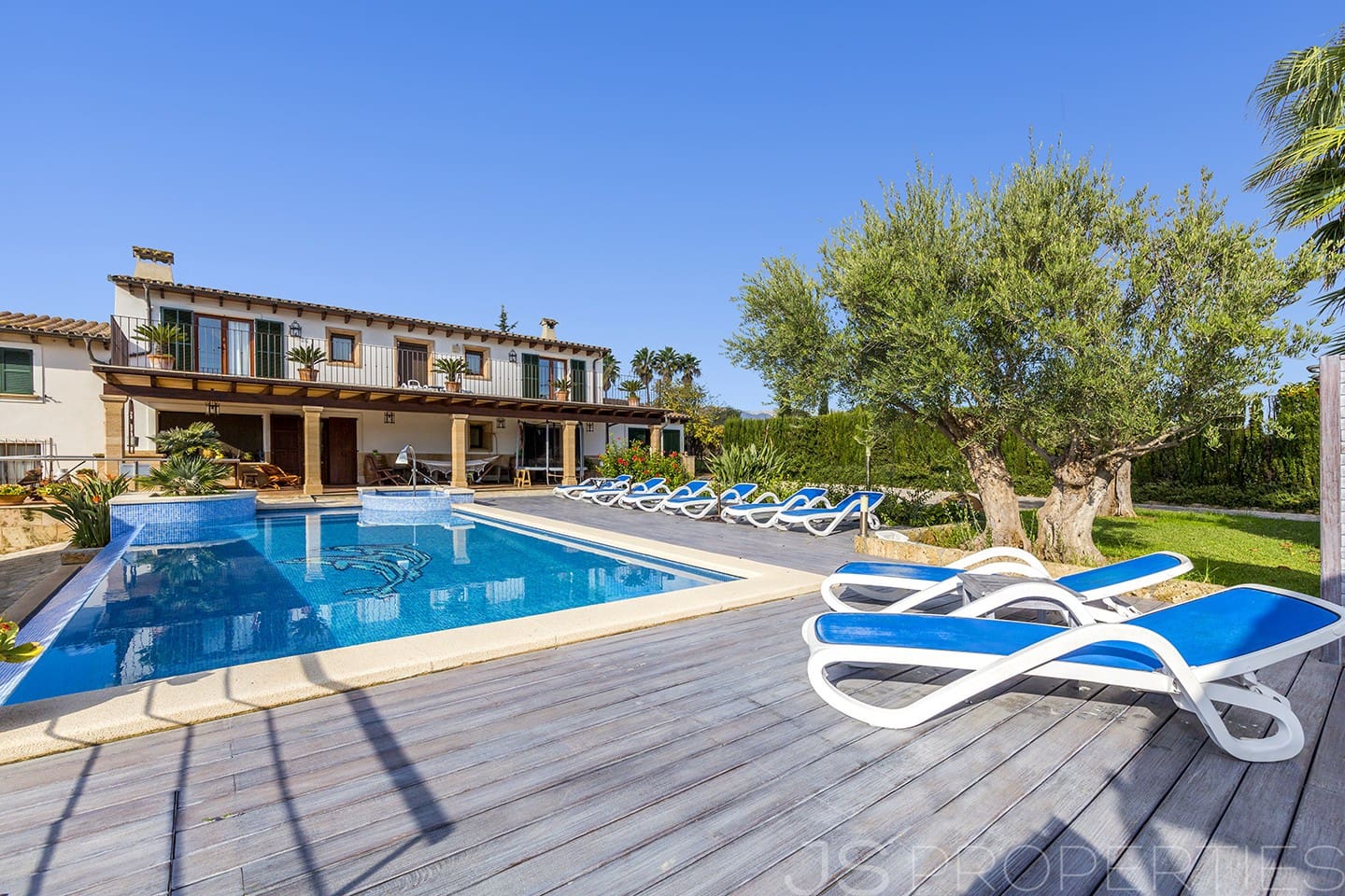 5 slaapkamer Villa te koop in Pollensa / Pollenca - € 1.600.000 (Ref: 9444482)