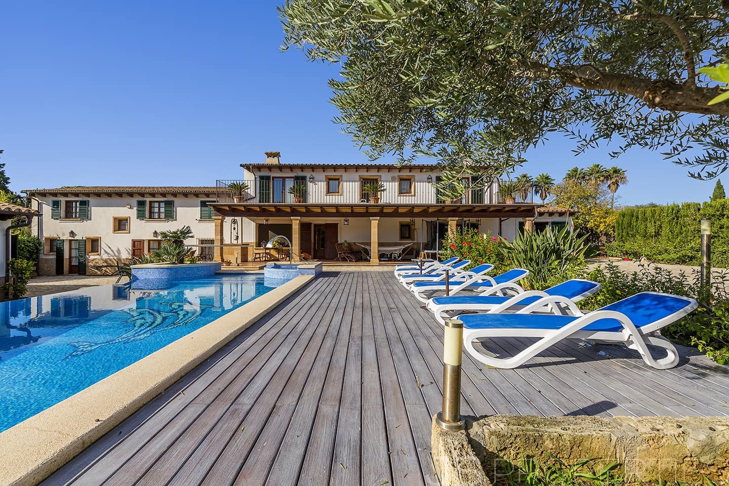 5 slaapkamer Villa te koop in Pollensa / Pollenca - € 1.600.000 (Ref: 9444482)