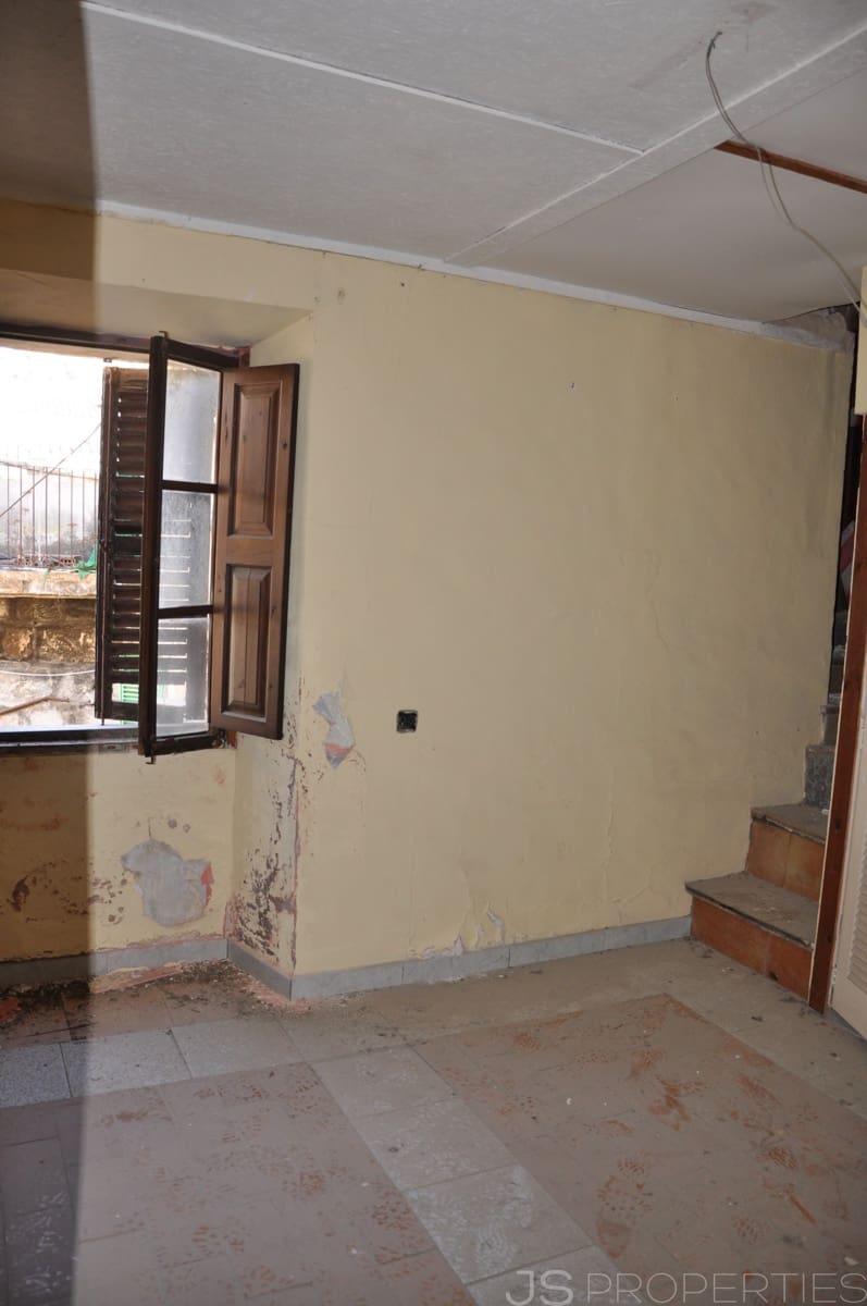 Townhouse for sale in Pollensa / Pollenca - € 455,000 (Ref: 9542612)