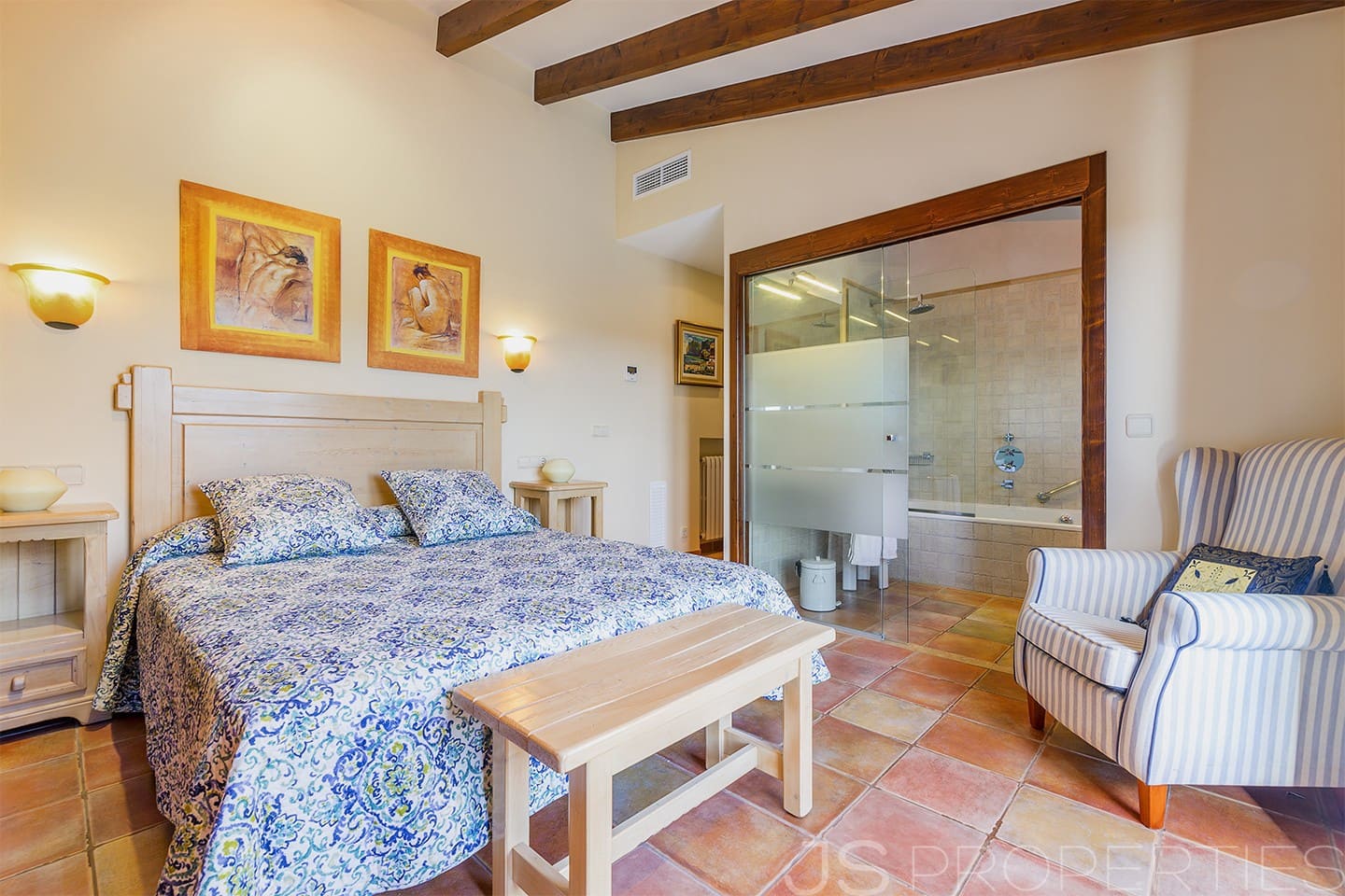 5 bedroom Villa for sale in Pollensa / Pollenca - € 2,100,000 (Ref: 9593102)