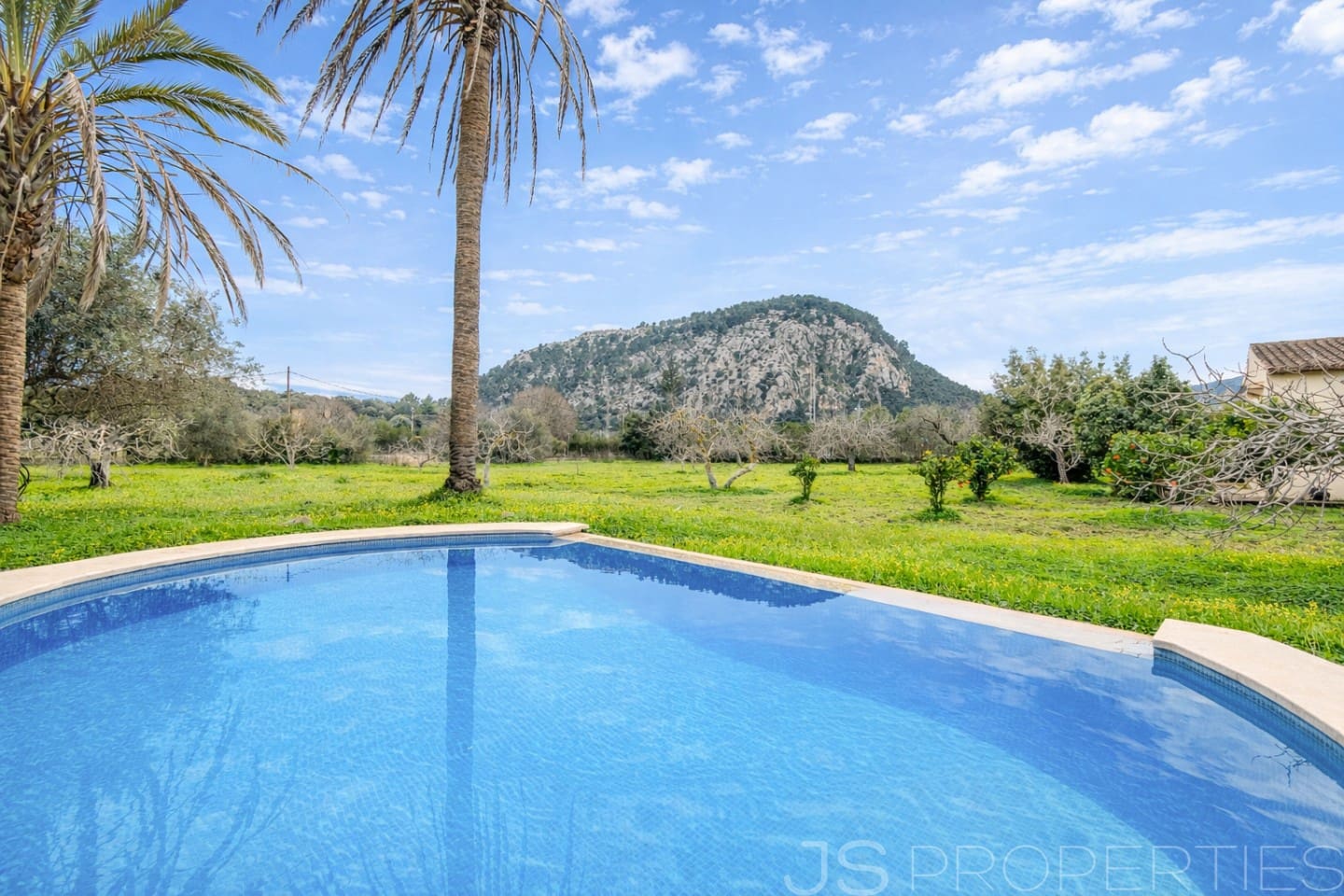 Chalet de 3 habitaciones en Pollensa / Pollença en venta - 1.500.000 € (Ref: 9596831)