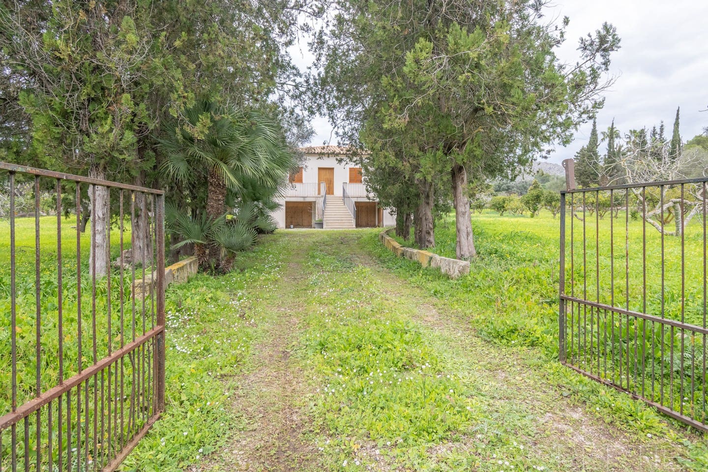 Chalet de 3 habitaciones en Pollensa / Pollença en venta - 1.500.000 € (Ref: 9596831)