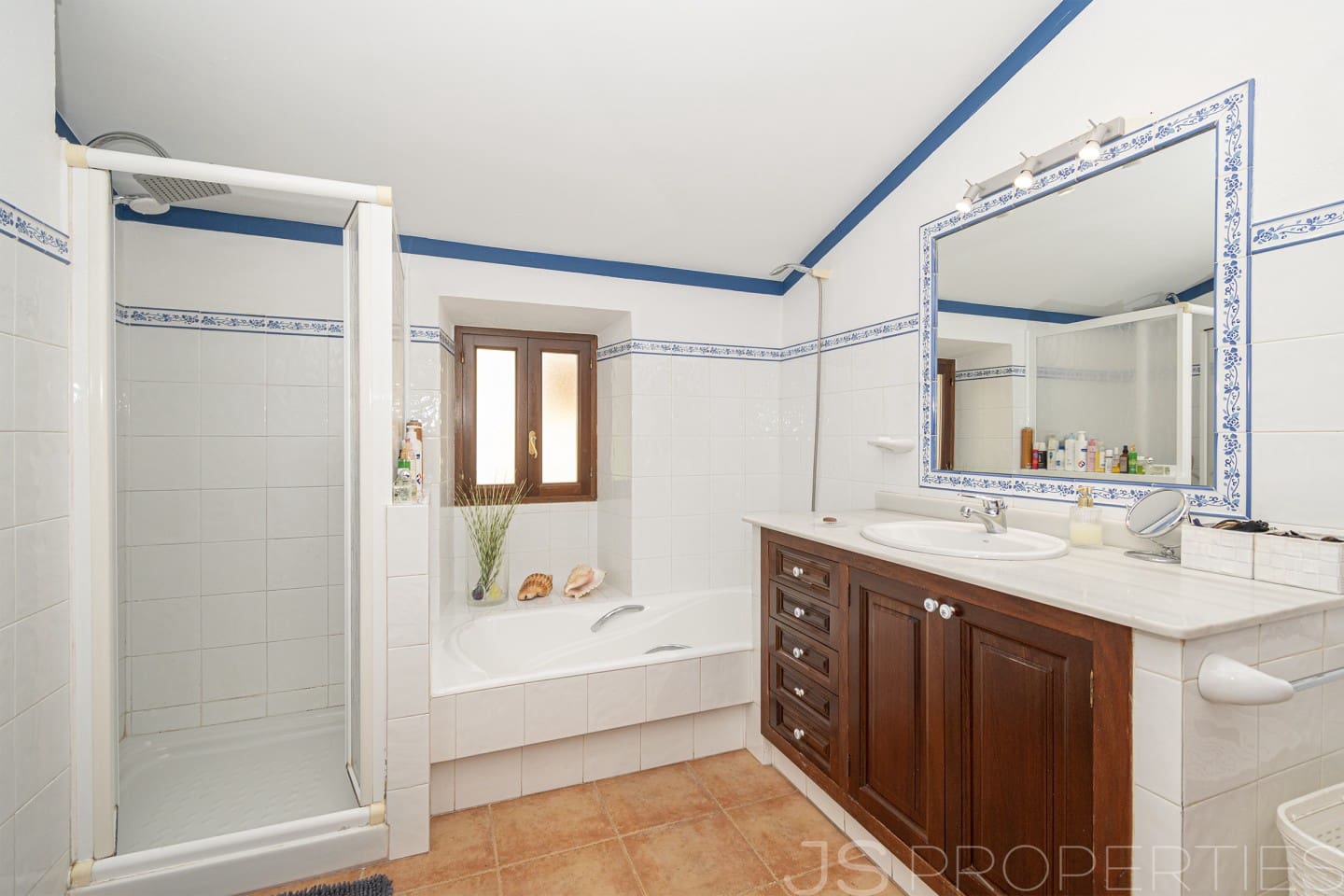 5 bedroom Townhouse for sale in Selva - € 1,390,000 (Ref: 9598169)