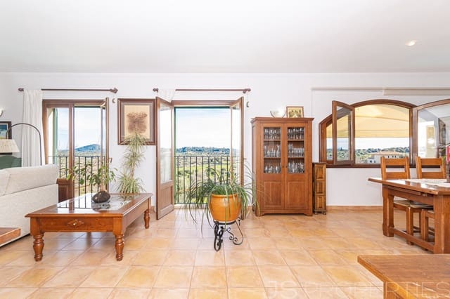 5 soveværelse Byhus til salg i Selva - € 1.390.000 (Ref: 9598169)