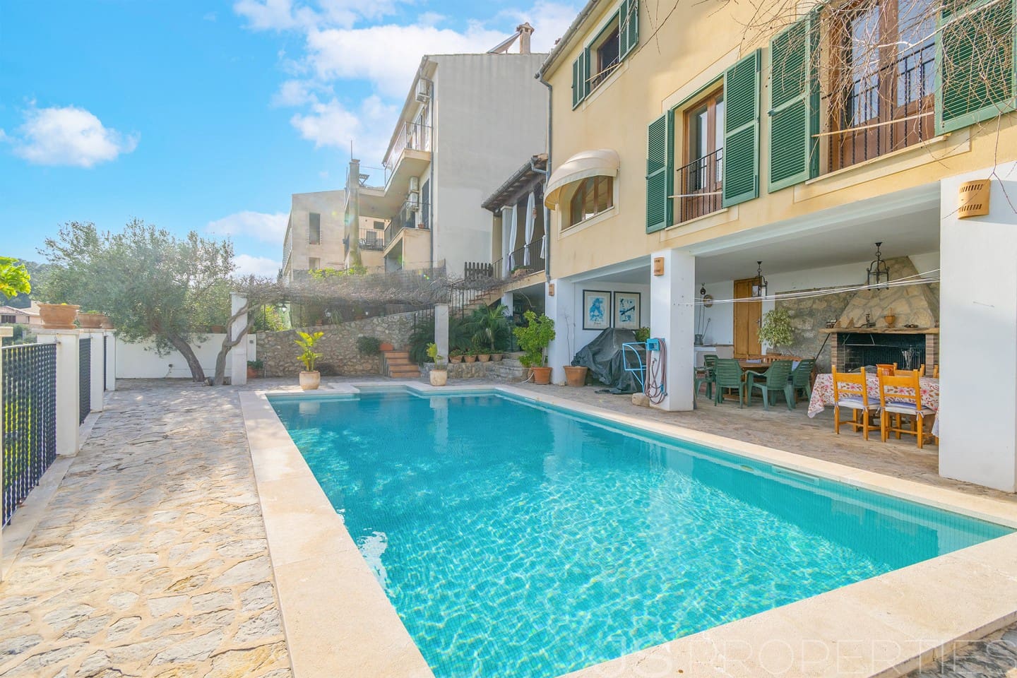 5 bedroom Townhouse for sale in Selva - € 1,390,000 (Ref: 9598169)